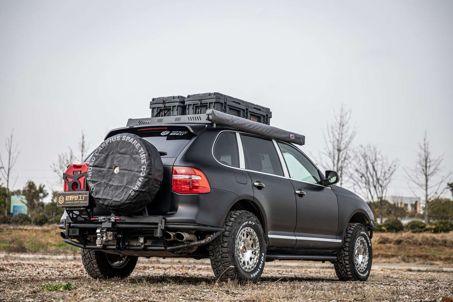 Dual Swingout Rear Bumper for Porsche Cayenne 957 (2008-2010)