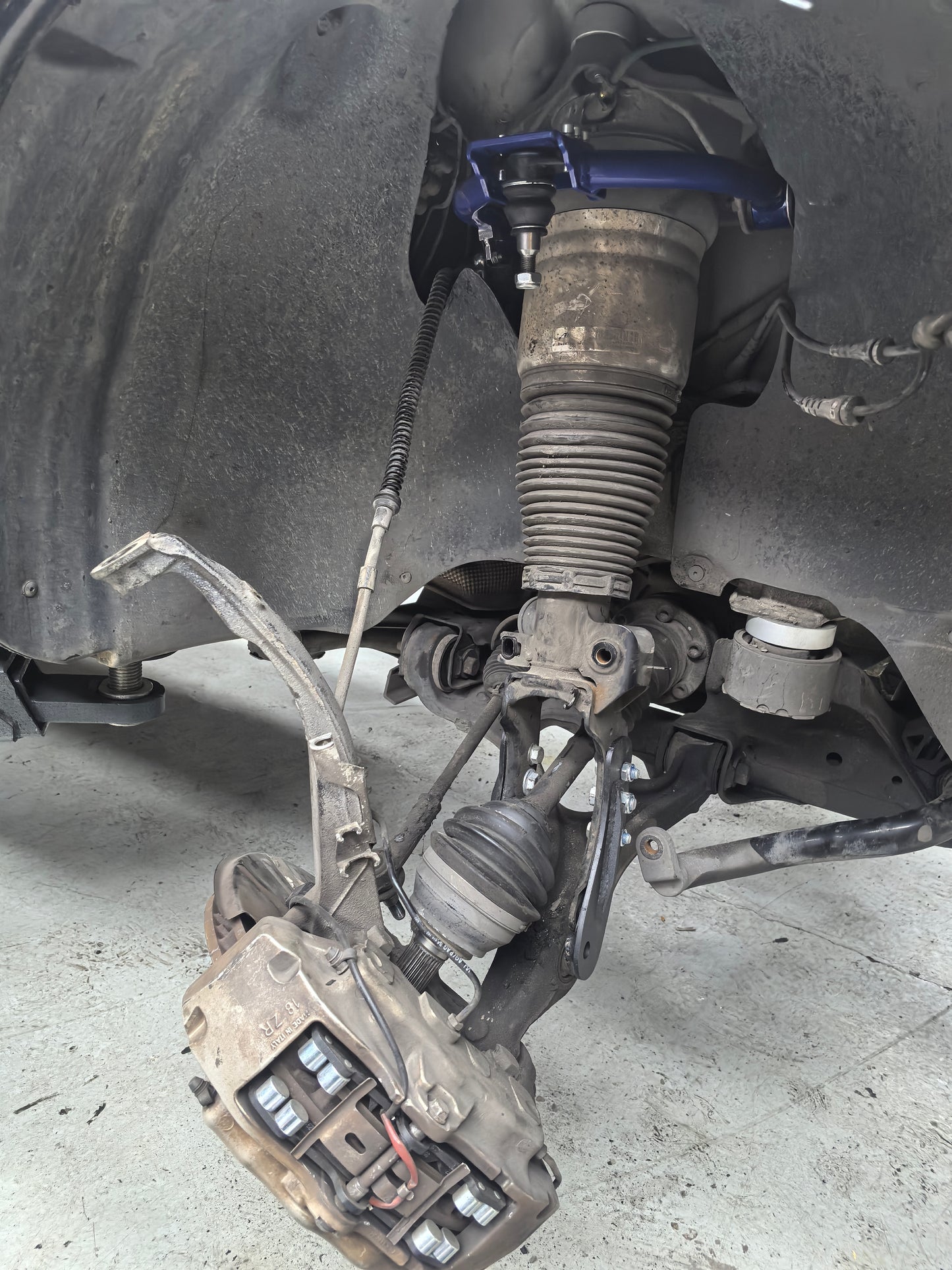 Triangles de suspension supérieurs tubulaires pour Porsche Cayenne et VW Touareg – Correction de la géométrie de levage