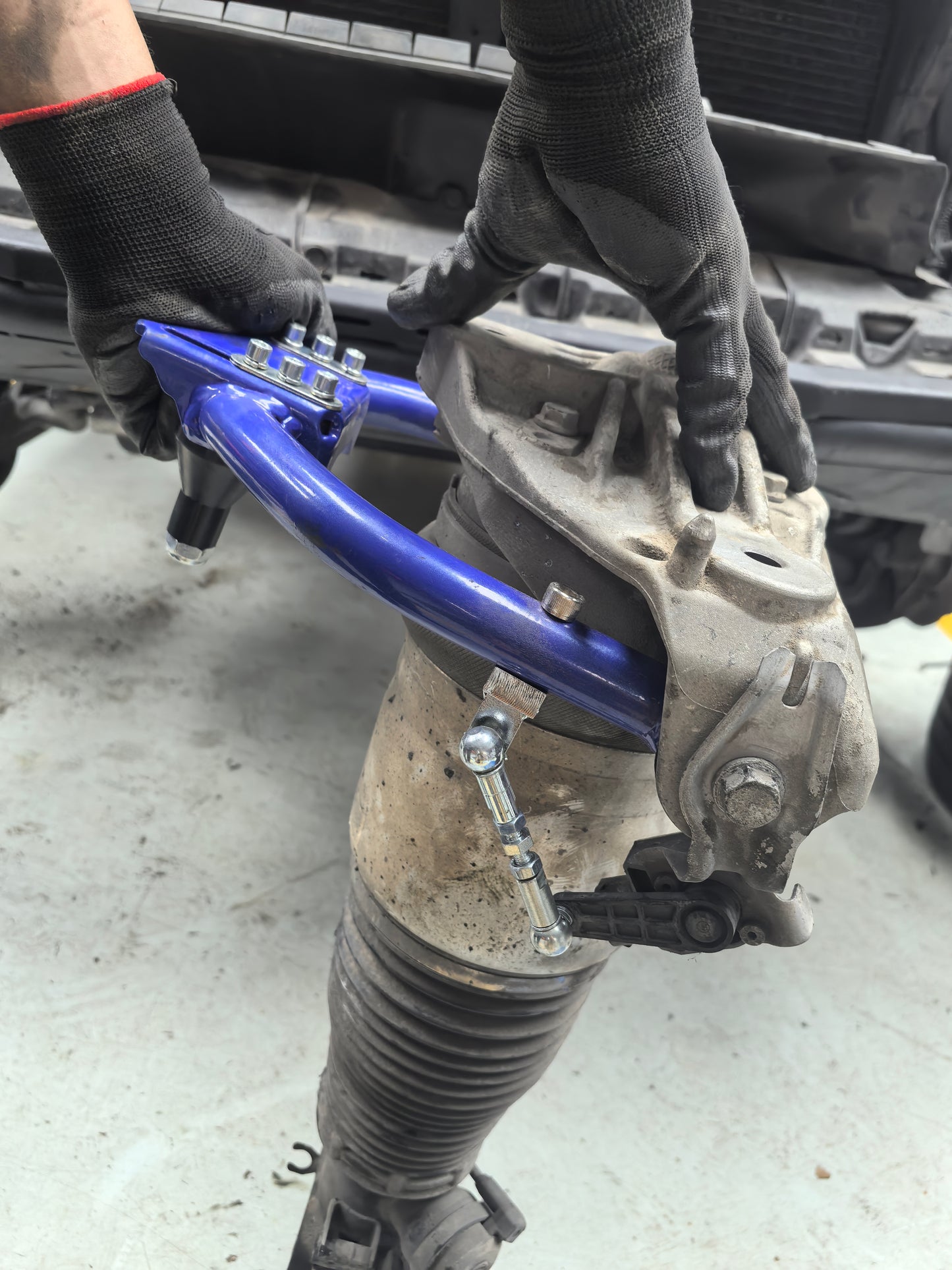 Triangles de suspension supérieurs tubulaires pour Porsche Cayenne et VW Touareg – Correction de la géométrie de levage