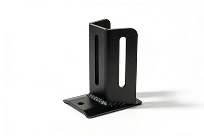 Porsche Cayenne 957 (2008–2010) dual swingout rear bumper – rear hitch mounting point detail
