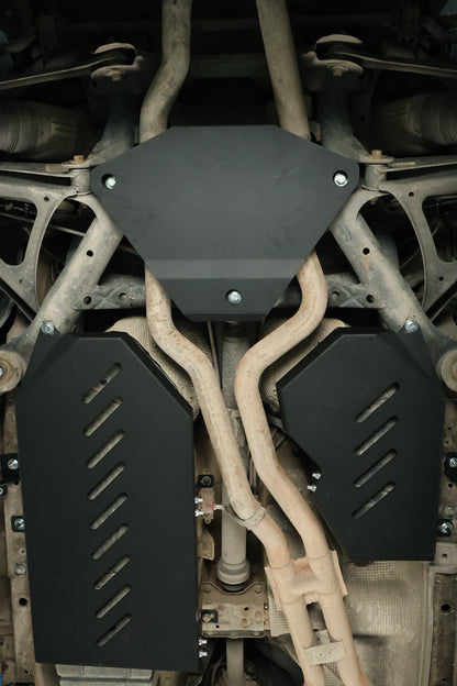 Manganese Steel Skid Plates Kit for Porsche Cayenne 955 & 957 & VW Touareg Manganese Kit (2002–2010) - Overlandtrek Chassis Guard  