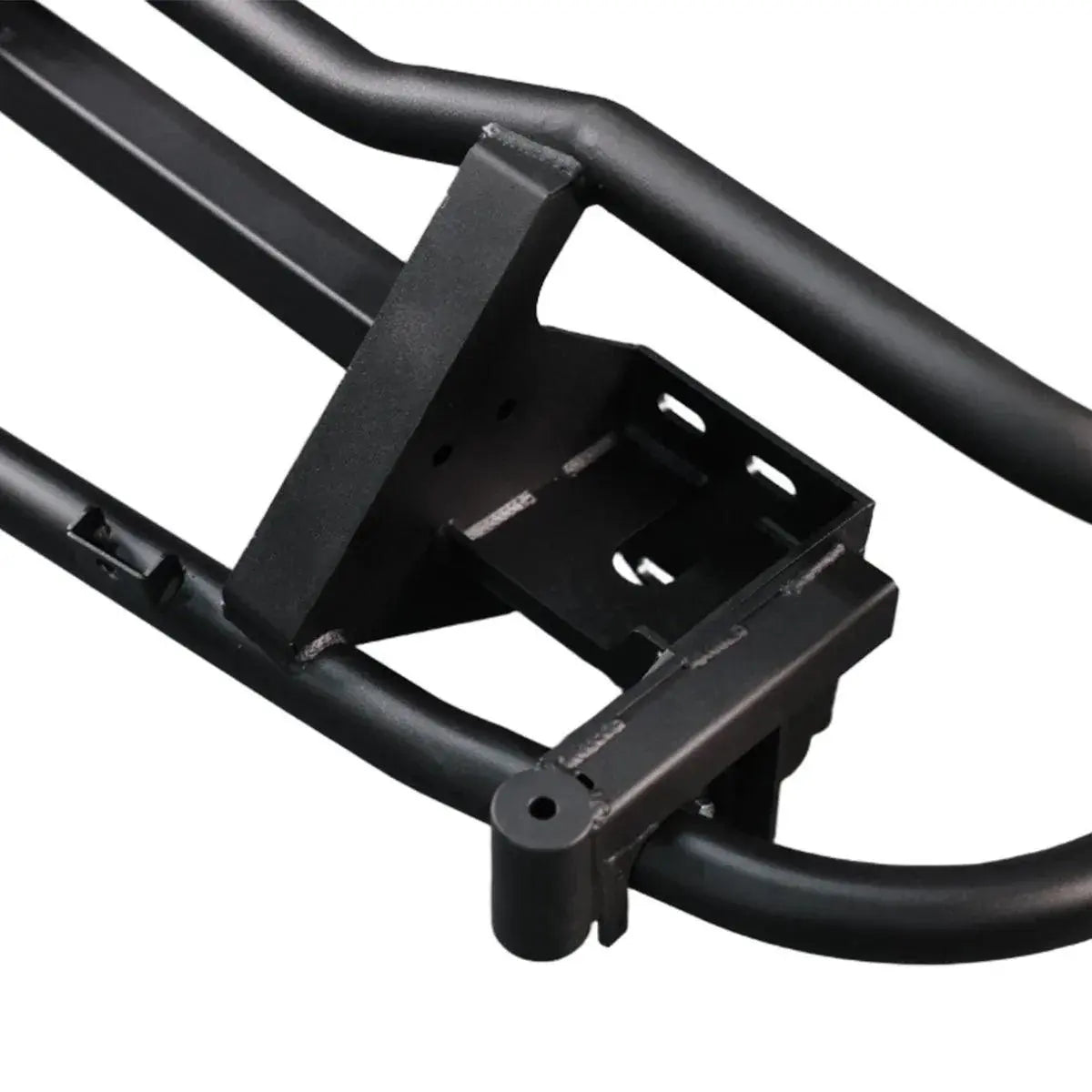 Porsche Cayenne 955 Gen 1 (2002–2007) dual swingout rear bumper – rear view on vehicle