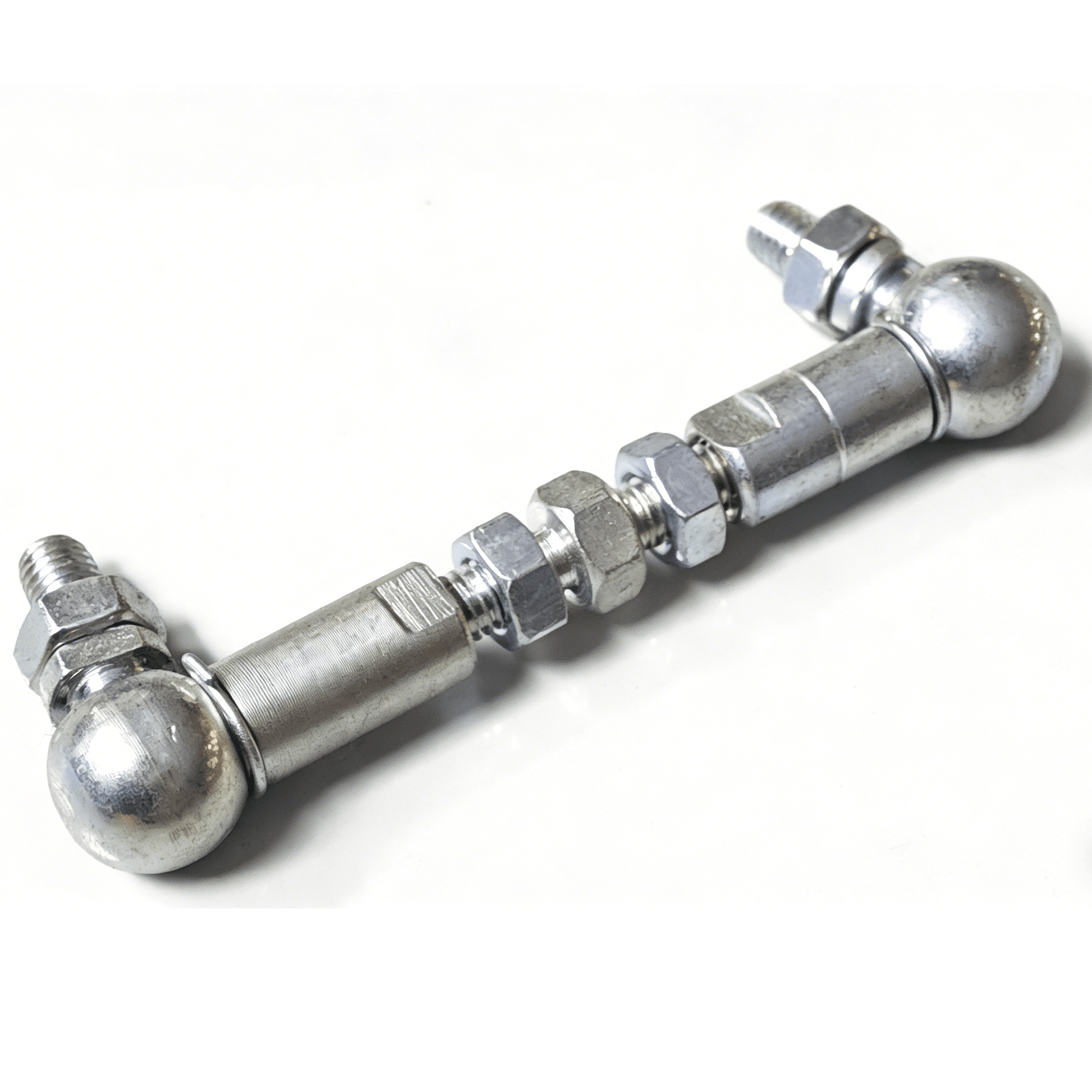Porsche Cayenne 958 & VW Touareg Gen 2 lift kit (2011–2018) — strut assembly and spacer fitted detail
